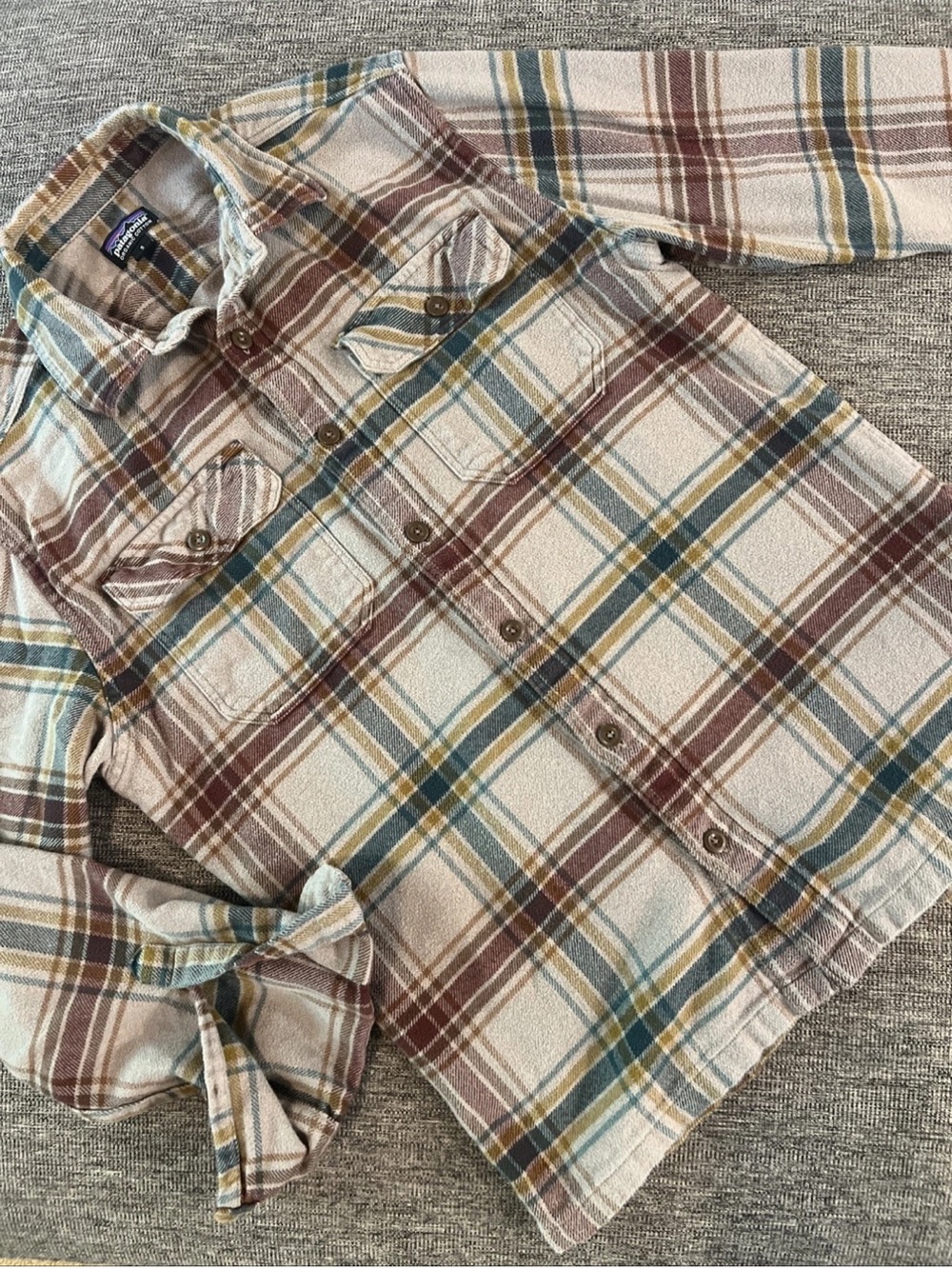 Men’s Patagonia Fjord Plaid Flannel Shirt Sz Small Gray